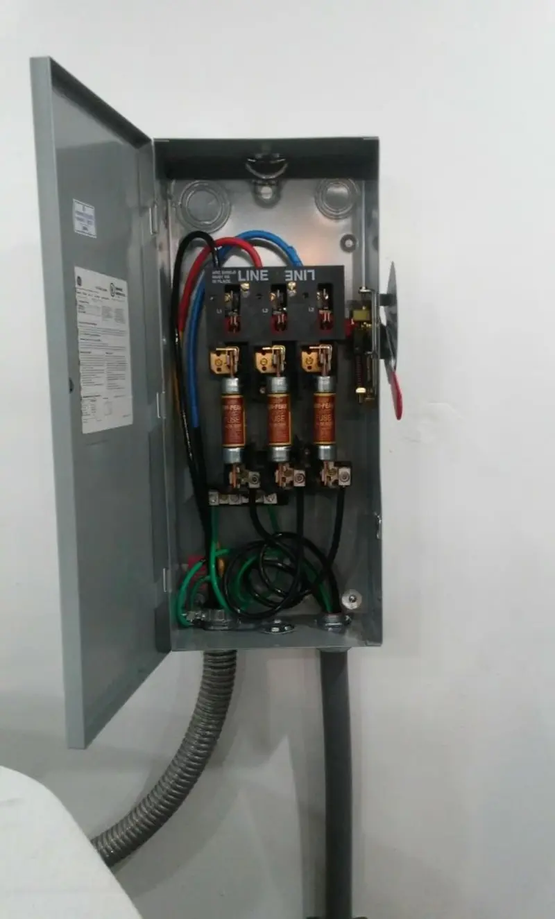 Three-phase disconnect switch installed for Smoke Detector Installation in Swannanoa